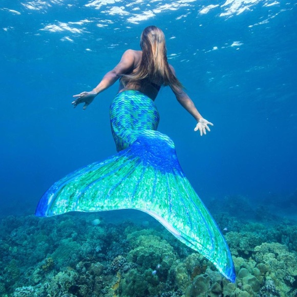 Other - Adult mermaid 🧜🏼♀️ skin tail with mono fin